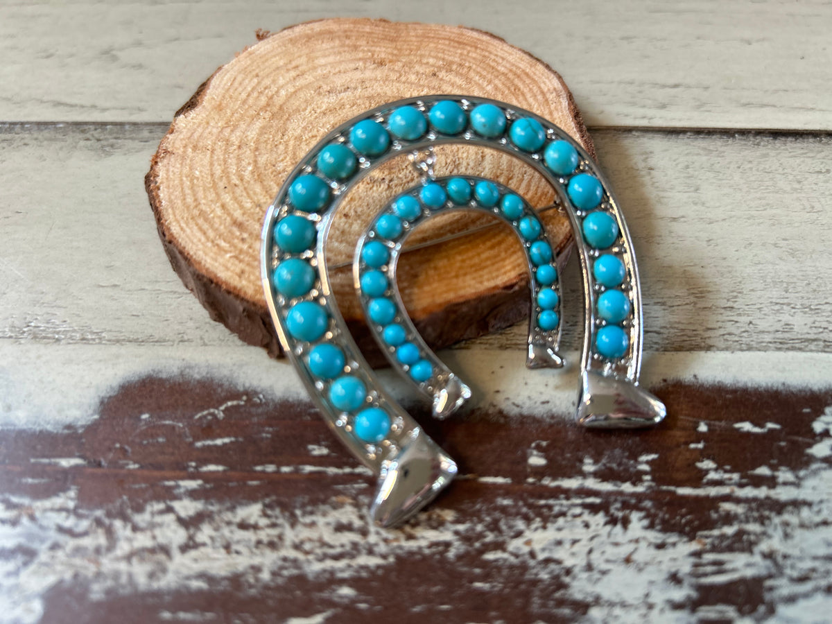 Double Horseshoe Turquoise Brooch / Pin